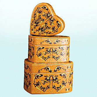 Hearts of my Family on Heirloom boxes in Old Savan